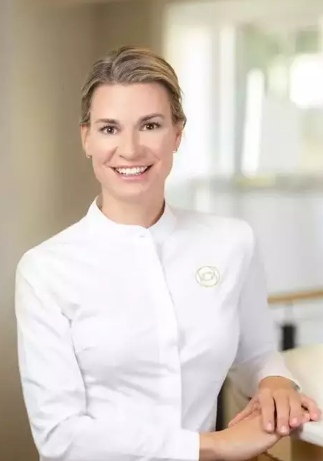 Dr. med. Janna Harder